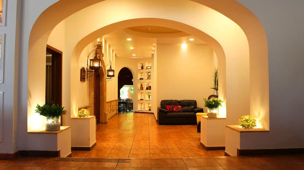 Meson Del Valle Zamora de Hidalgo Exterior photo